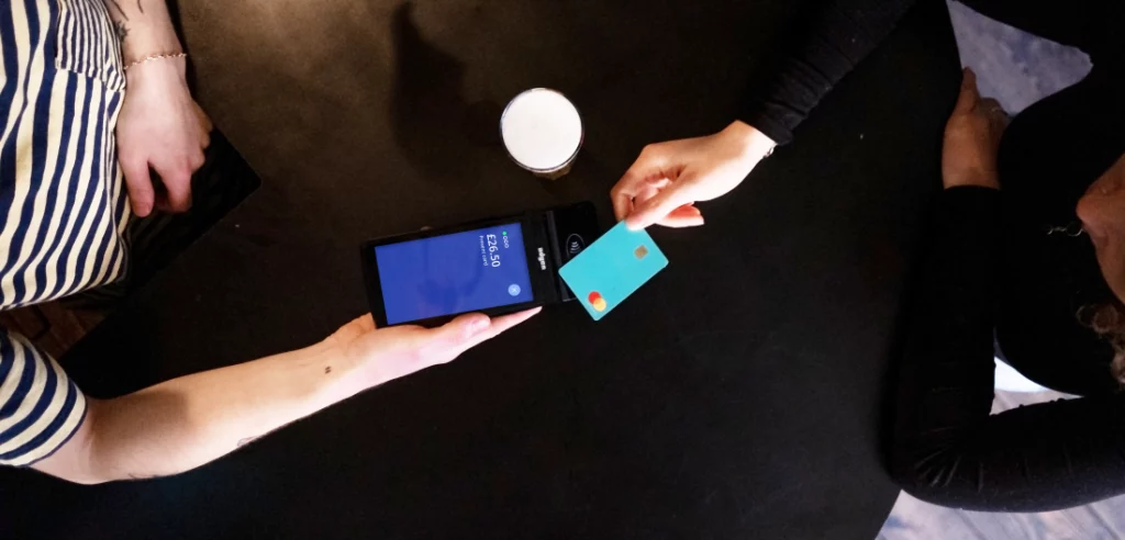 Card Payment Insitu FocusFillWzExMDAsNTI5LCJ5IiwxMDJd
